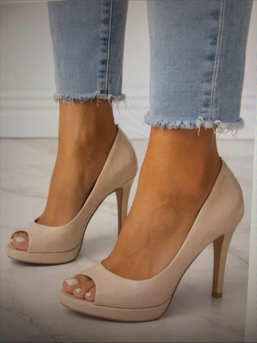 New Chinese Laundry Women’s Patent Nude Platform Pump.